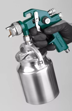 Краскопульт пневматический KRAFTOOL AirKraft, HVLP, с нижним бачком, 1,4мм 06520-1.4 купить в Надыме