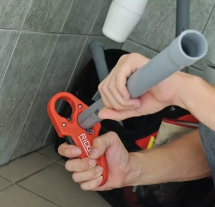 Труборез для пластмассовых  канализационных труб P-TEC 3240  37463 купить в Надыме