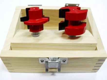 Набор фрез пазовая + шиповая 2шт Кратон 1 09 01 011 купить в Надыме