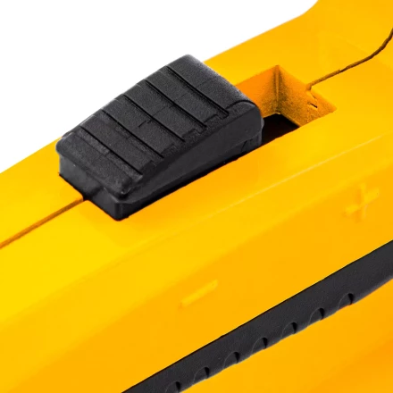 Степлер мебельный Denzel 40215, тип 53 и 13, 6-14мм, тип 140, 10-14мм, тип 300, 15мм, тип 500, 15мм купить в Надыме