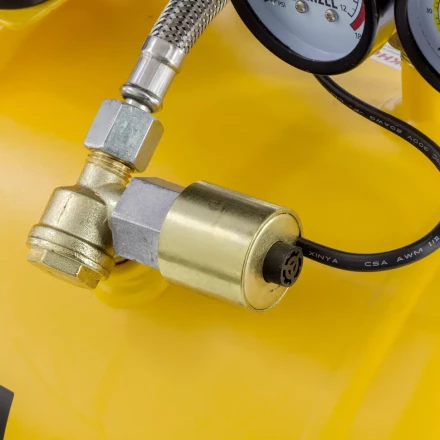 Компрессор безмаслянный Denzel DLS950/24 малошумный 58026 купить в Надыме