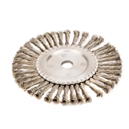 Щетка для УШМ 200 мм Плоская крученая нержавеющая проволока 0.5 мм посадка 22.2 мм Denzel 746383 купить в Надыме