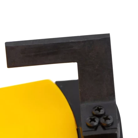 Триммер бензиновый DTL-33, 33 см3, неразъемная штанга, состоит из 2 частей Denzel 96261 купить в Надыме