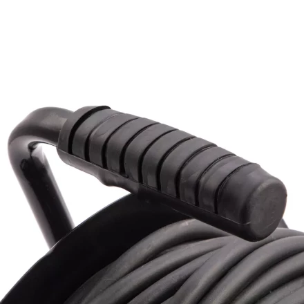 Удлинитель силовой 50 м, 16А, тип УХз16, КГ 3 x 2.5 мм, на стальной катушке, 4 розетки Сибртех 95880 купить в Надыме