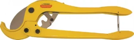 Ножницы для пластиковых труб до Ф63 мм Энкор 9634 купить в Надыме