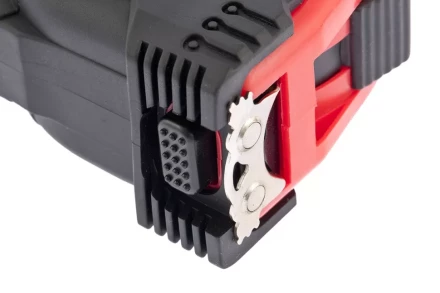 Рулетка Status magnet 3 fixations 10 м х 32 мм обрезиненный корпус зацеп с магнитом  MATRIX 31000 купить в Надыме