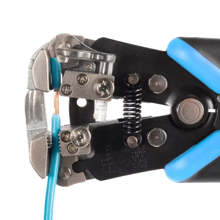 Автоматический многофункциональный стриппер КВТ WS-19 для снятия изоляции с проводов 0.05–10 мм (89424) купить в Надыме