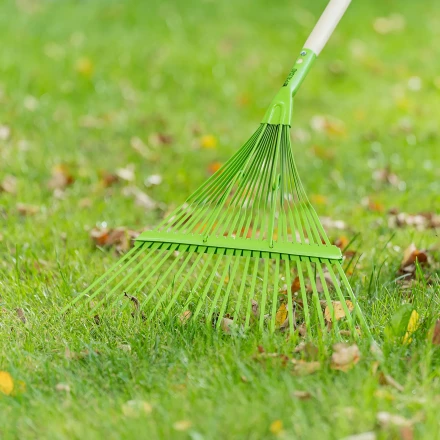 Грабли веерные стальные Palisad, 565 мм, 22 плоских зуба, эмалированные, усиленные, без черенка, 617015 купить в Надыме