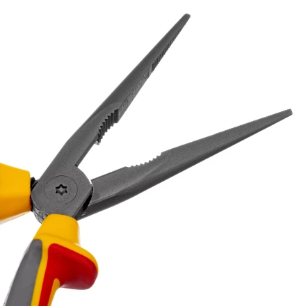 Длинногубцы прямые Denzel 17305, диэлектрические рукоятки до 1000 В, трехкомпонентные рукоятки, 205мм купить в Надыме