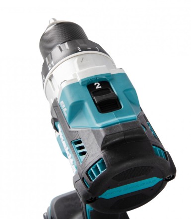Аккумуляторная дрель-шуруповерт Makita DDF486RT купить в Надыме