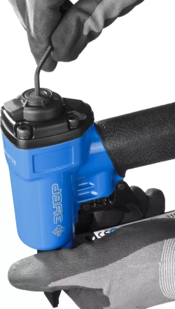 Степлер (скобозабиватель) пневматический для скоб тип 80 (6-16 мм) 3191 серия ПРОФЕССИОНАЛ купить в Надыме