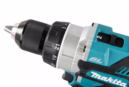 Аккумуляторная дрель-шуруповёрт Makita DDF486RTJ купить в Надыме