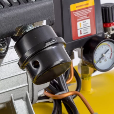 Компрессор воздушный Denzel DKV2200/100 Х-PRO 58079 купить в Надыме