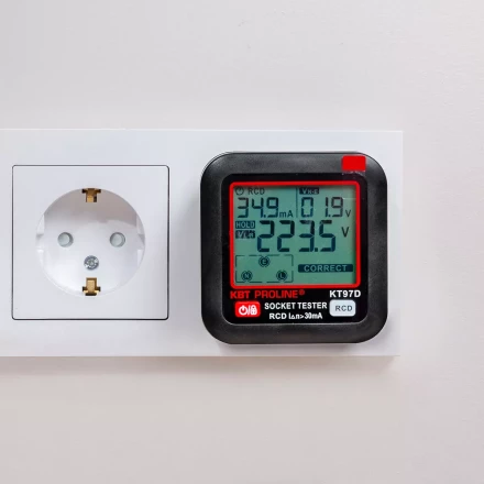 Тестер розеток и УЗО КВТ КТ 97D (91921) купить в Надыме