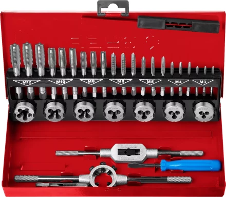 Набор ЗУБР "ЭКСПЕРТ" с метал.реж. инстр., метчики комплект. из 3-х штук и плашки М3-М12, оснастка-в метал.боксе, 32пред. 28129-H32 купить в Надыме