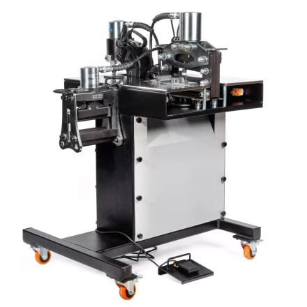 Стол КВТ СШО-200 NEO с комплектом шинообрабатывающего оборудования для шин до 200 мм (85684) купить в Надыме