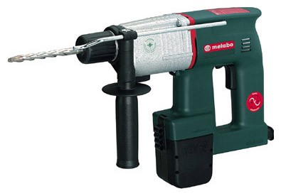 Перфоратор аккумуляторный Metabo ВhEА 14SR+L 14,4В купить в Надыме