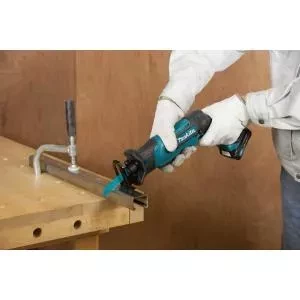 Пила сабельная аккумуляторная Makita JR105DWAE купить в Надыме