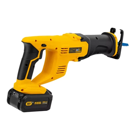 Пила сабельная аккумуляторная CRC-115, 18В Li-Ion Denzel 28465 купить в Надыме