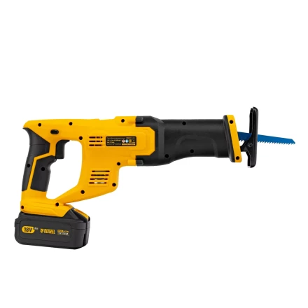 Пила сабельная аккумуляторная CRC-115, 18В Li-Ion Denzel 28465 купить в Надыме