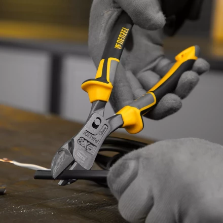 Бокорезы 215 мм Denzel 17786, усиленные, трехкомпонентные рукоятки купить в Надыме