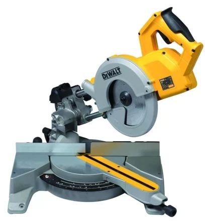 Пила торцовочная(торцевая) DeWalt DW777 купить в Надыме