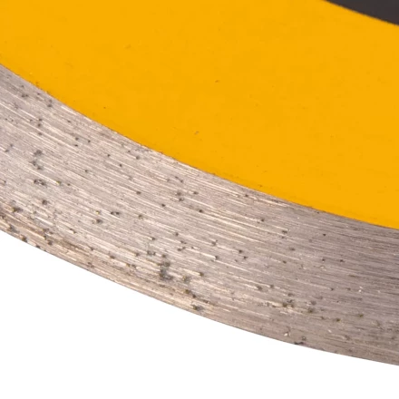 Диск алмазный отрезной 125 х 22,2 мм, сплошной, супертонкий, горячий пресс, мокрое резание// Denzel 73045 купить в Надыме