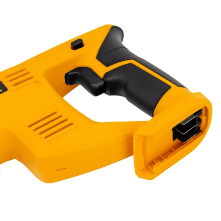 Пила сабельная аккумуляторная CRC-115-0,  18В Li-Ion Denzel 28466 купить в Надыме