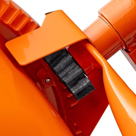 Бетоносмеситель Сибртех БСЕ-140 95477, 140 л, 500 Вт      купить в Надыме