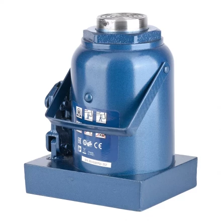 Домкрат гидравлический бутылочный 30 т h подъема 244–370 мм  STELS 51112 купить в Надыме