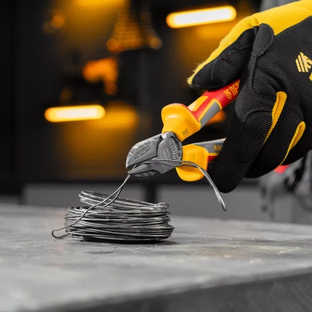 Бокорезы, диэлектрические рукоятки Denzel 17789, до 1000 В, трехкомпонентные рукоятки, 180 мм купить в Надыме