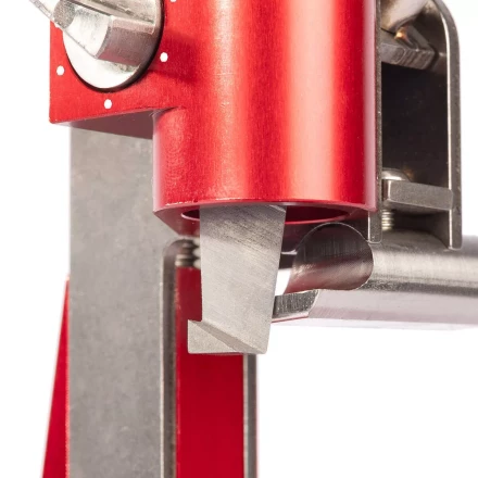 Инструмент КВТ IMS 10–52 для снятия изоляции на кабелях из сшитого полиэтилена 16–52 мм (101904) купить в Надыме