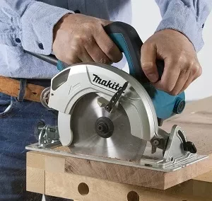 Пила дисковая Makita HS6601J купить в Надыме