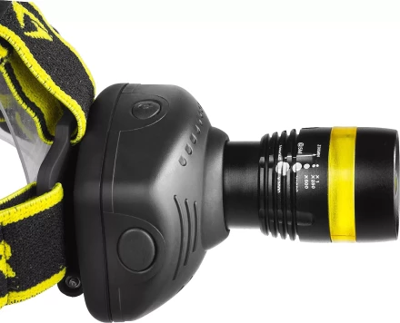 Фонарь STAYER "PROFESSIONAL" налобный светодиодный, 3Вт(140Лм), регулируемый фокус, 3 режима, 3ААА 56566 купить в Надыме