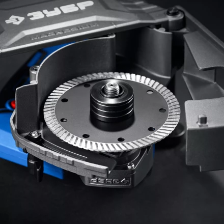 ЗУБР d 125 мм, 1600 Вт, 30 мм, штроборез (бороздодел), кейс, Профессионал (ЗШ-П30-1600 ПСТК) купить в Надыме