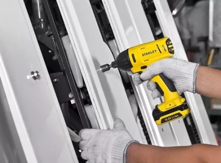 Аккумуляторная ударная дрель-шуруповерт SCI 12S2 STANLEY купить в Надыме