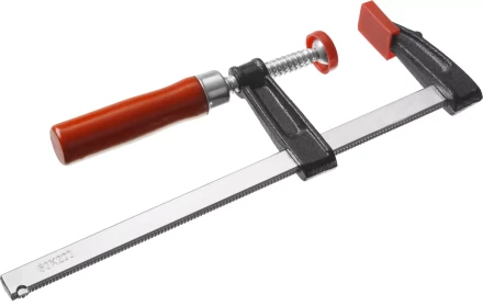 Струбцина ЗУБР "СТАНДАРТ", тип "F", деревянная ручка, стальная закаленная рейка, 50х200мм 32152-50-200 купить в Надыме