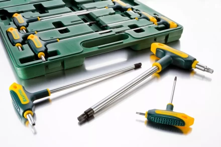 Набор KRAFTOOL Ключи "INDUSTRIE" имбусовые,Cr-Mo(S2),Т-образные,эргоном двухкомп рукоятка,TORX Hole 10-50,9 шт,в боксе 27455-H9 купить в Надыме