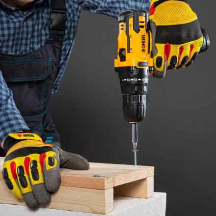 Дрель-шуруповерт аккумуляторная CDL-12CB, Li-Ion, 12 В, 1 акк.// Denzel 26102 купить в Надыме