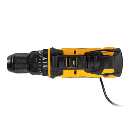 Дрель-шуруповерт сетевая ударная Denzel 26211, ISD-300-13 купить в Надыме