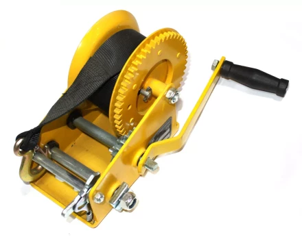 Лебедка ручная LRB 1200, 544 кг, лента 10 м. LB купить в Надыме