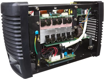 Инвертор ЗУБР сварочный, электр. 1,6-3,2 мм, А20-140, 1*220В ЗАС-140 купить в Надыме