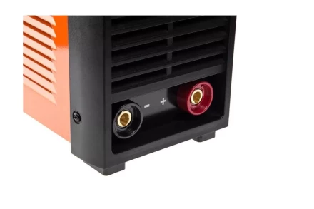 Сварочный аппарат WESTER MMA-VRD 200 купить в Надыме