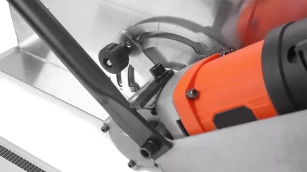 Электрический резчик MESSER BL600 с бесщеточным двигателем (с направляющей шиной) купить в Надыме