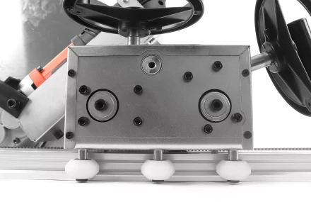 Электрический резчик MESSER BL600 с бесщеточным двигателем (с направляющей шиной) купить в Надыме