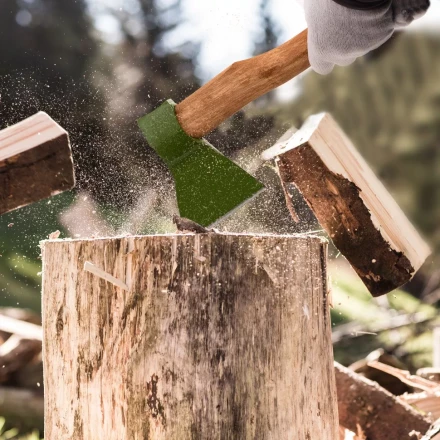 Топор кованный, в сборе, 1200/1550 г, деревянное топорище, 500 мм, Б3 Сибртех 21612 купить в Надыме