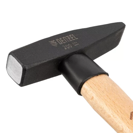 Молоток слесарный, 200 г Denzel, кованый квадратный боек, буковая рукоятка, 10426 купить в Надыме