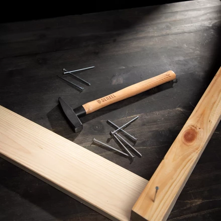 Молоток слесарный, 200 г Denzel, кованый квадратный боек, буковая рукоятка, 10426 купить в Надыме