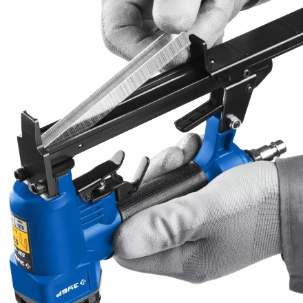 ЗУБР 53F-13, пневматический степлер для скоб 20Ga, тип 53F (6-13 мм), Профессионал (31934) купить в Надыме