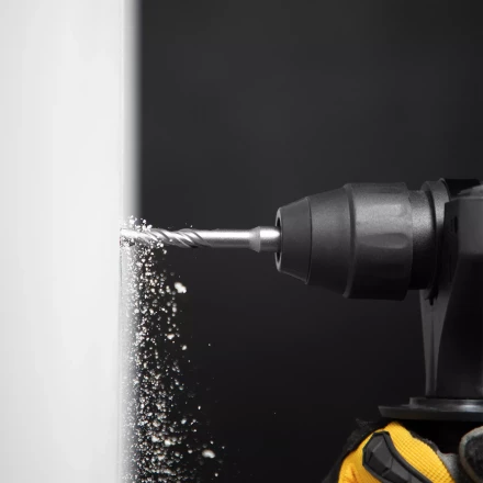 Бур по бетону Denzel, 6 x 110 мм, двойная спираль, три пылеотводящие кромки, 705005 купить в Надыме